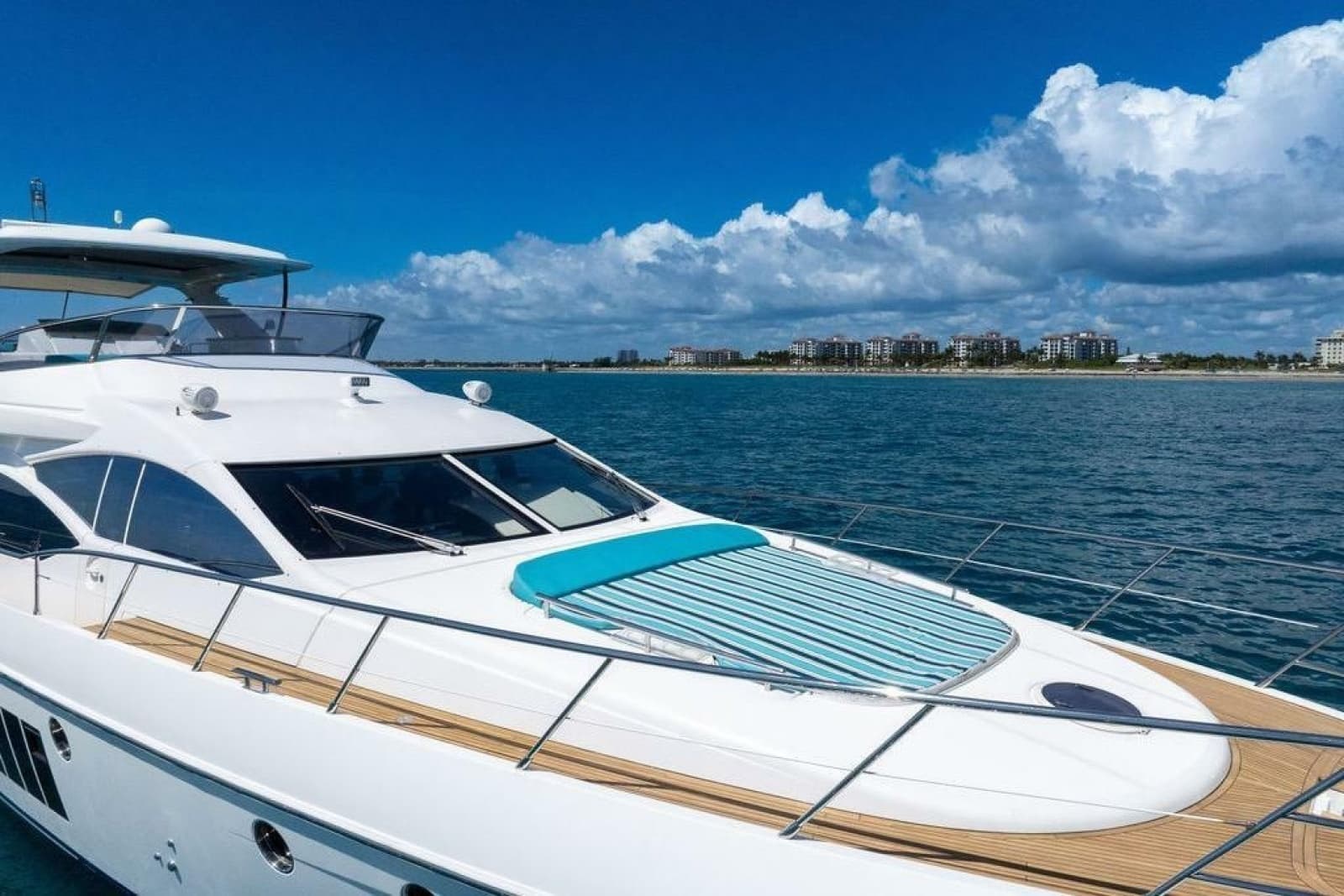 2011 Azimut 70 - Photo 112