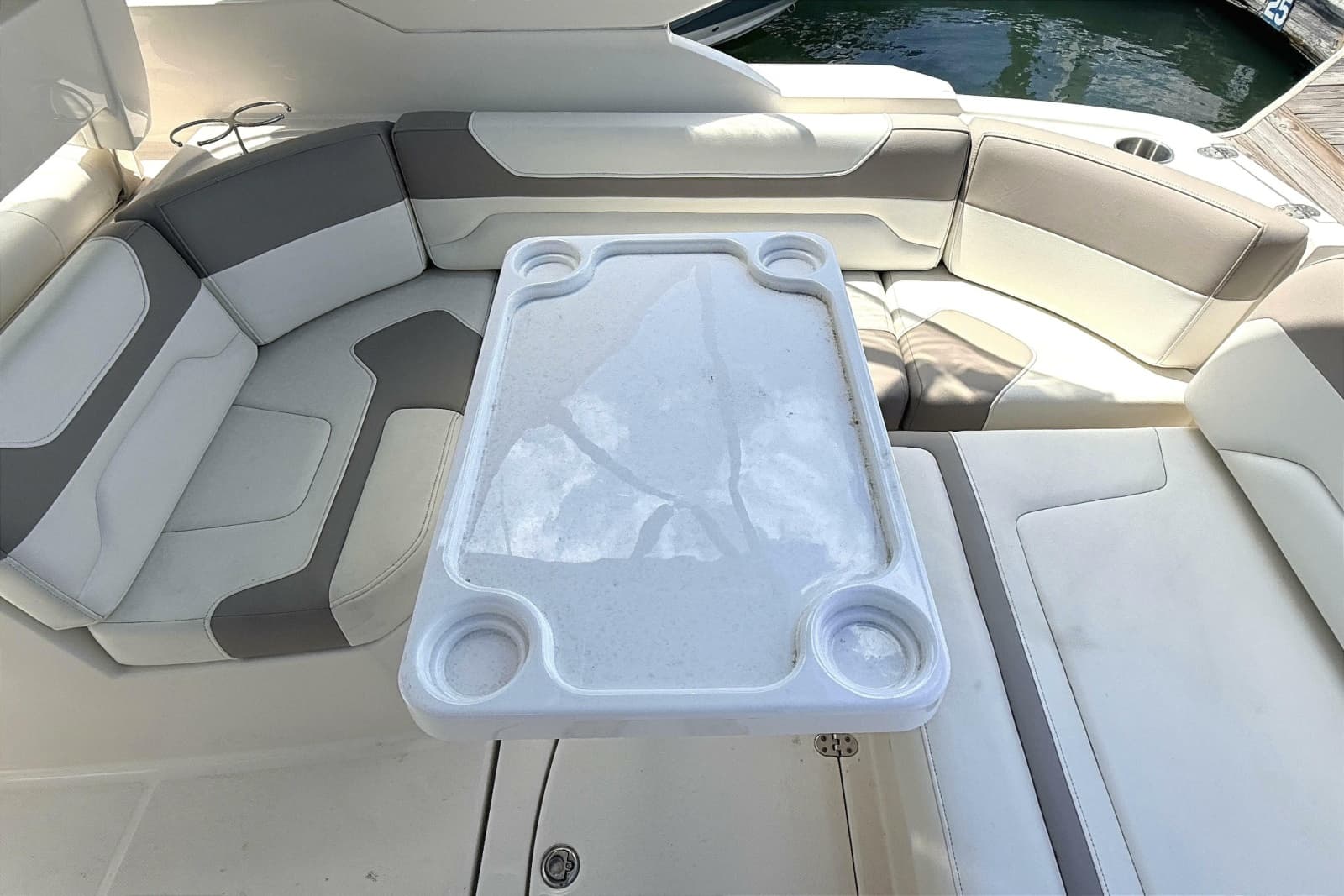 2011 Monterey 320 Sport Yacht - Photo 7