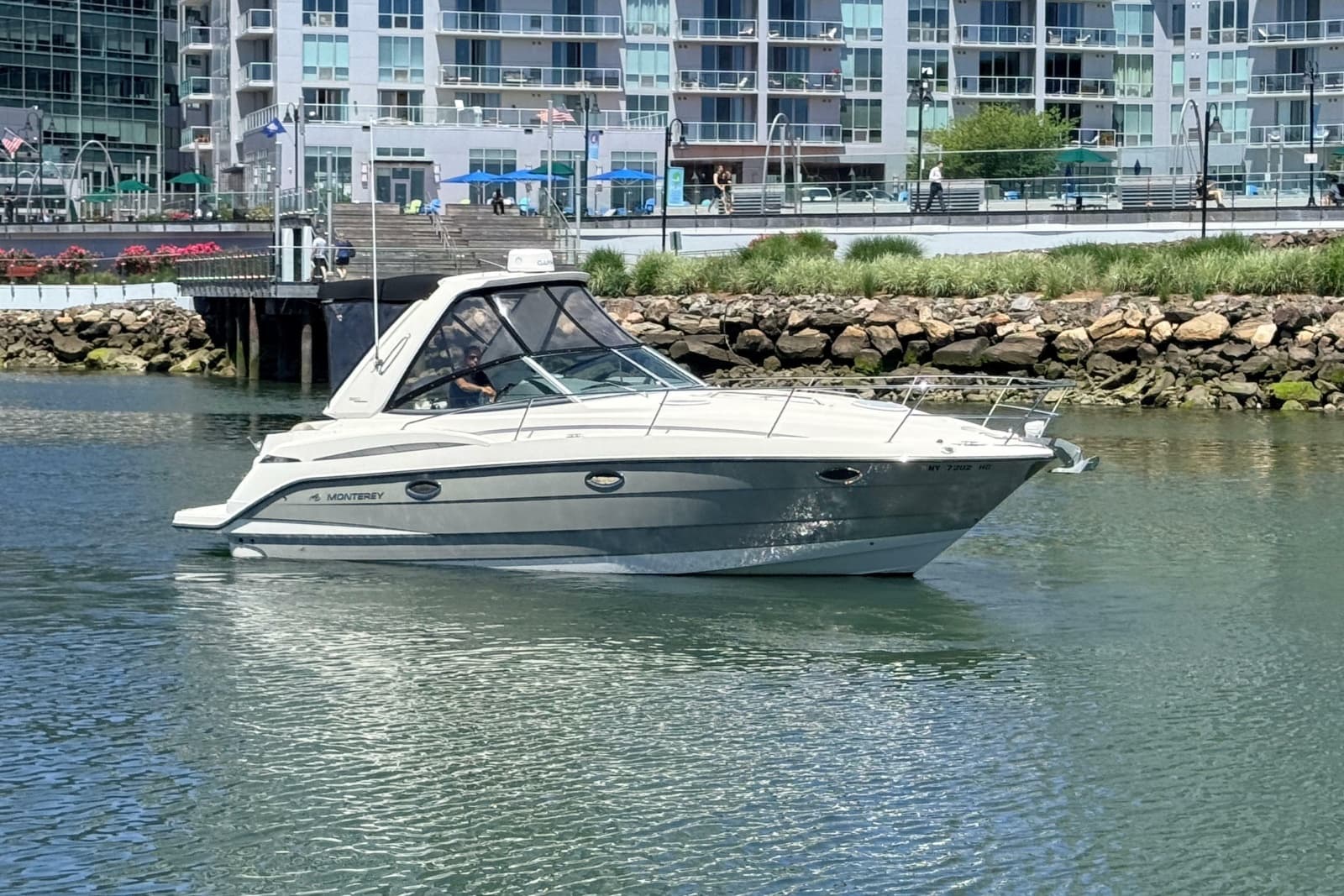 2011 Monterey 320 Sport Yacht - Photo 1