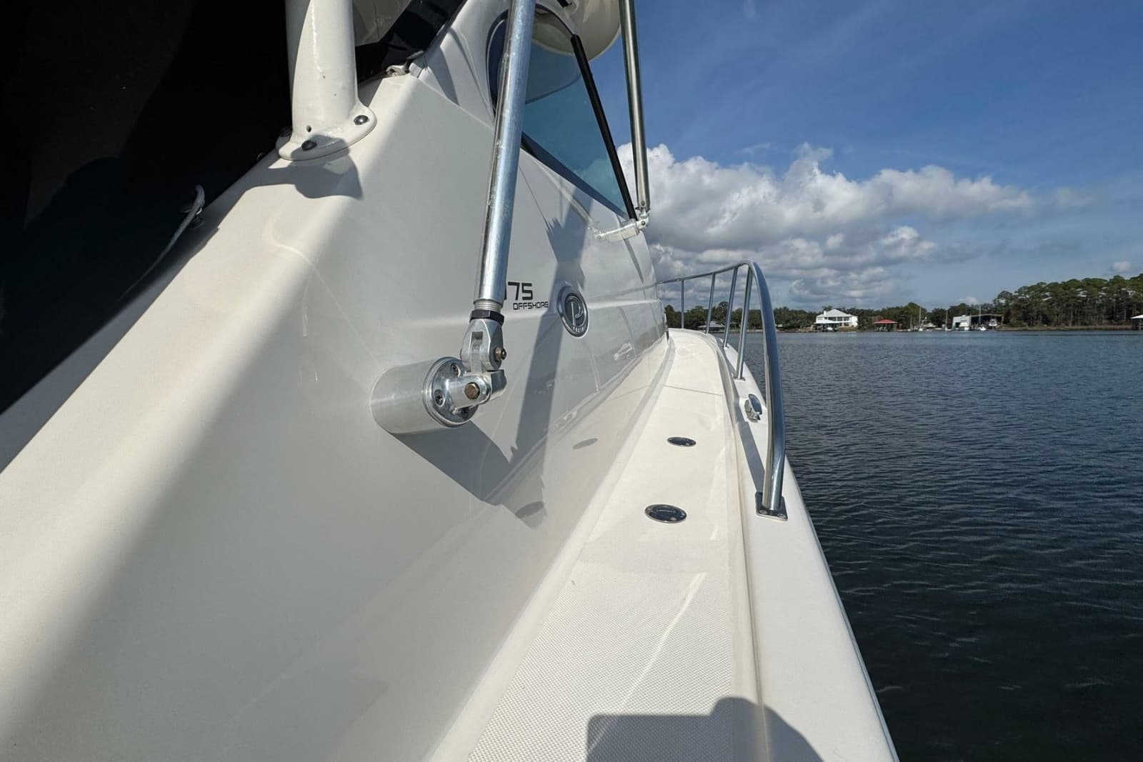 2011 Pursuit OS 375 Offshore - Photo 8