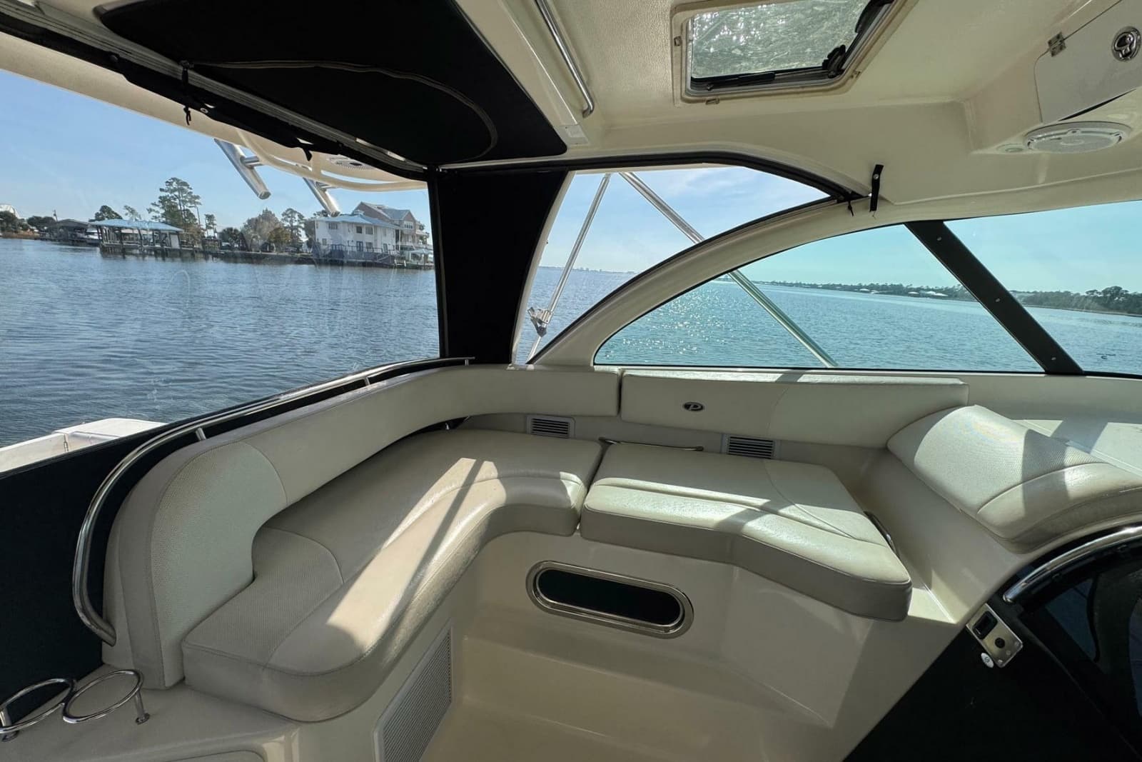 2011 Pursuit OS 375 Offshore - Photo 23