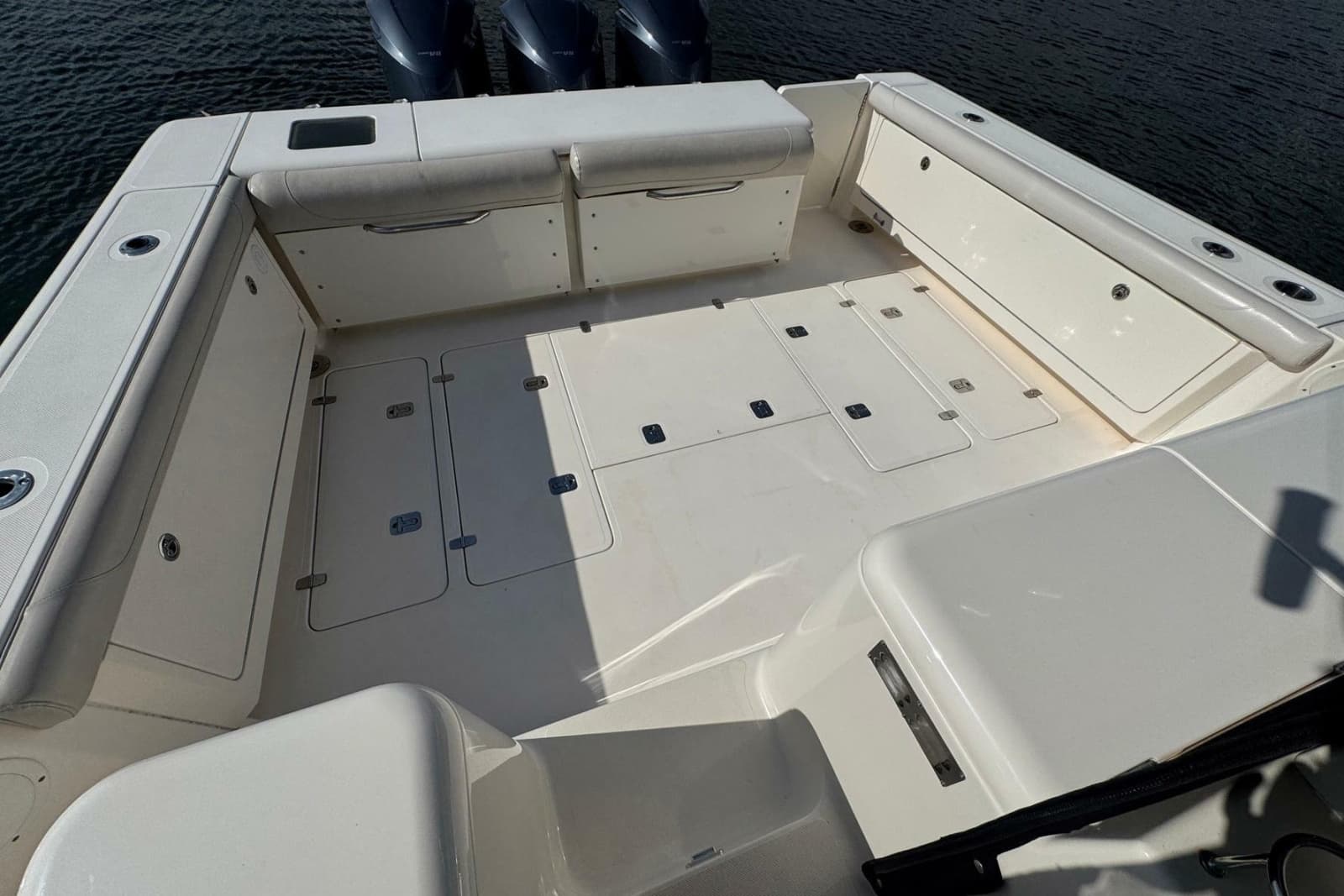 2011 Pursuit OS 375 Offshore - Photo 11