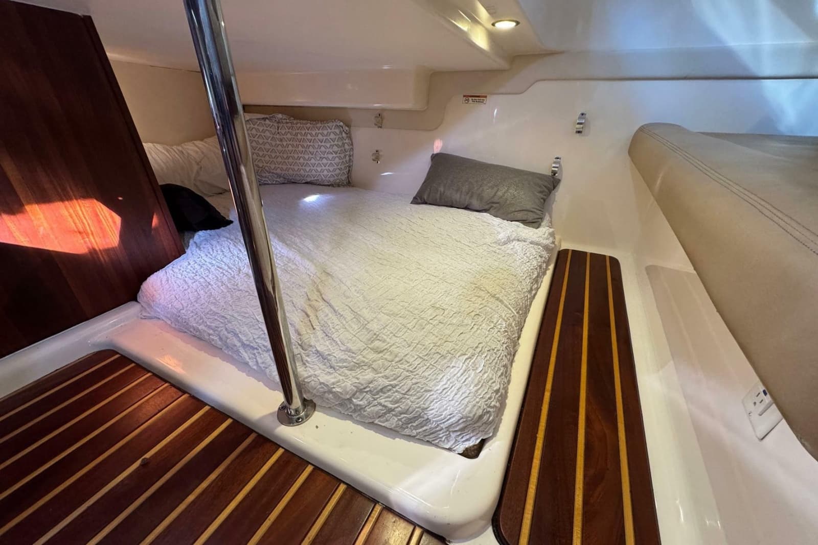 2011 Pursuit OS 375 Offshore - Photo 36