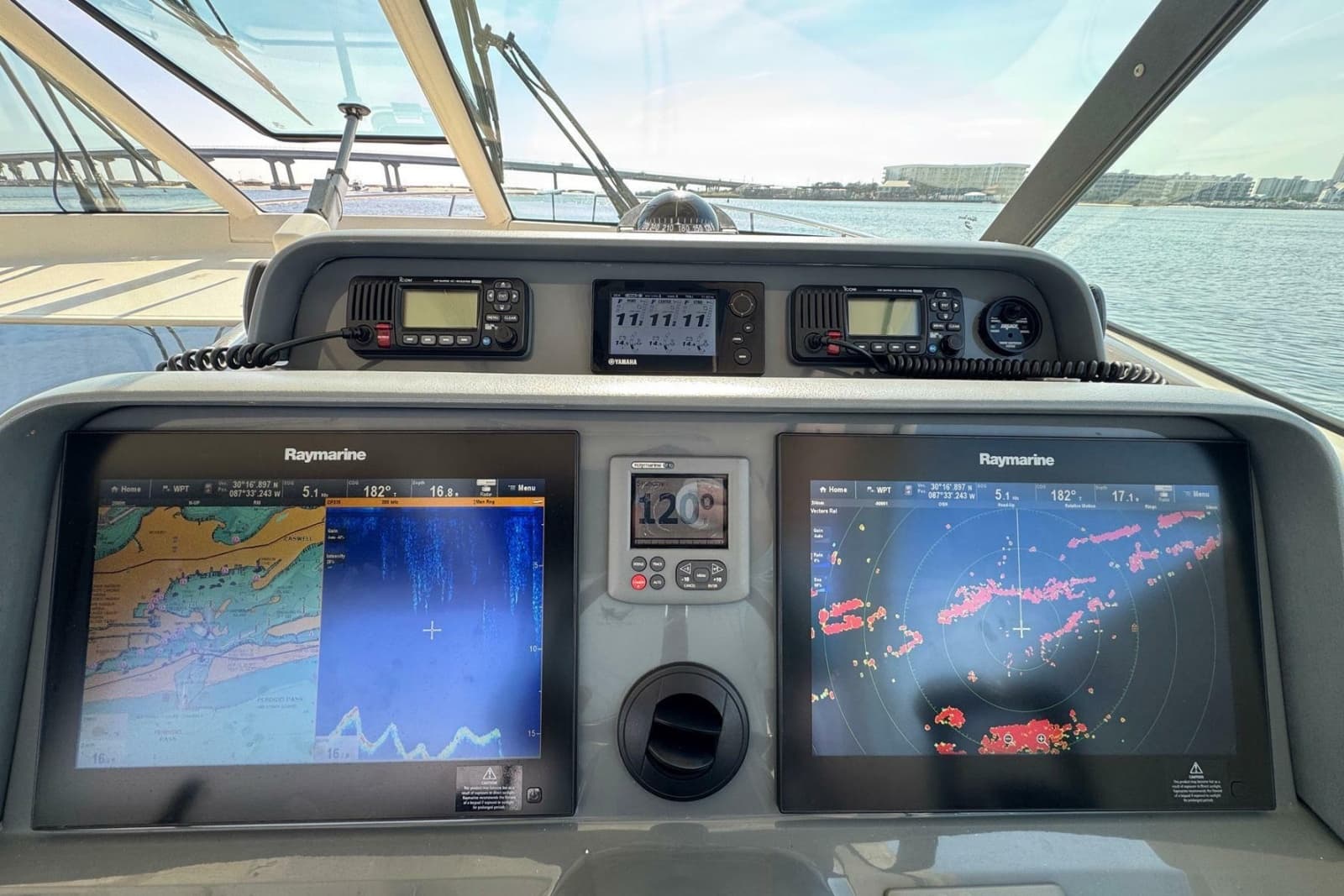 2011 Pursuit OS 375 Offshore - Photo 27