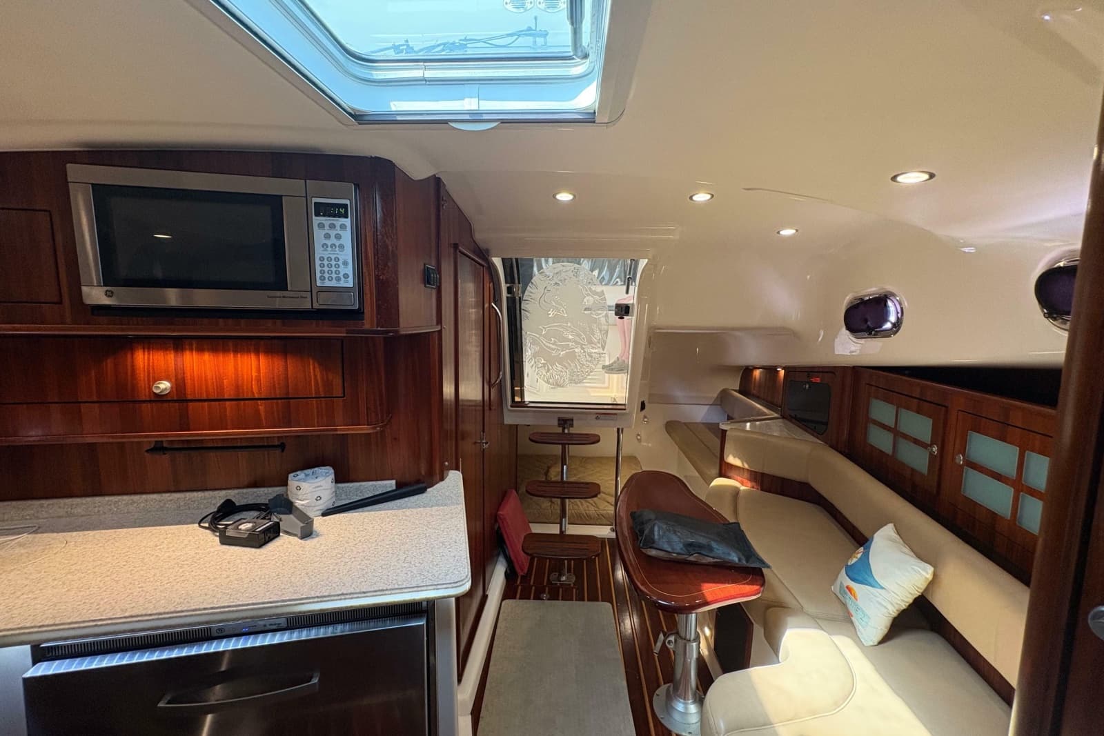 2011 Pursuit OS 375 Offshore - Photo 37