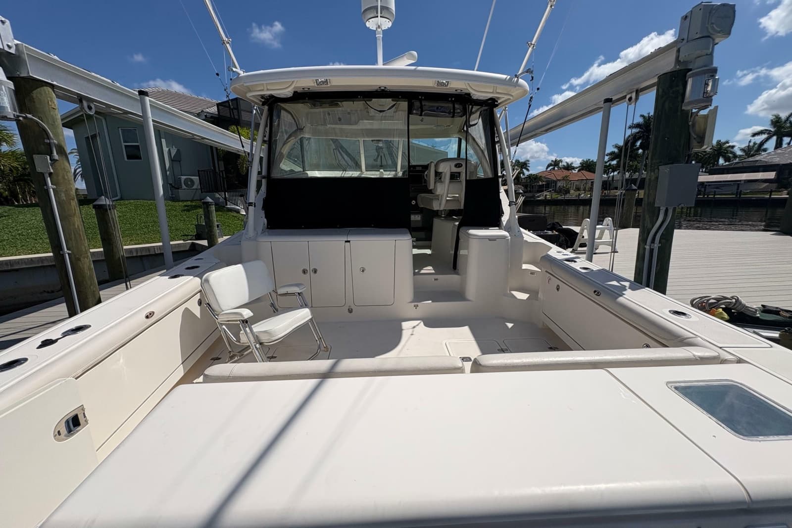 2011 Pursuit OS 375 Offshore - Photo 16