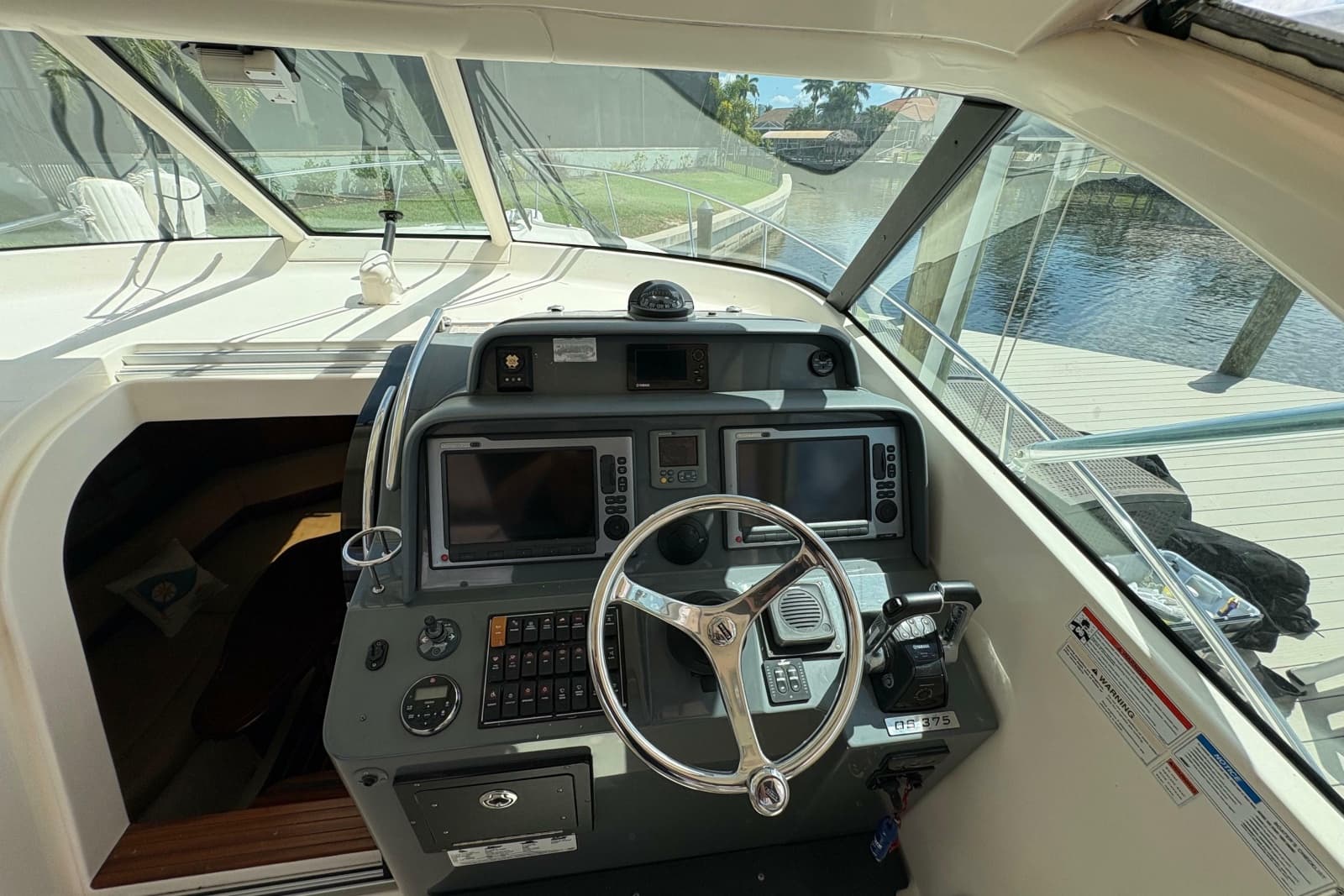 2011 Pursuit OS 375 Offshore - Photo 32