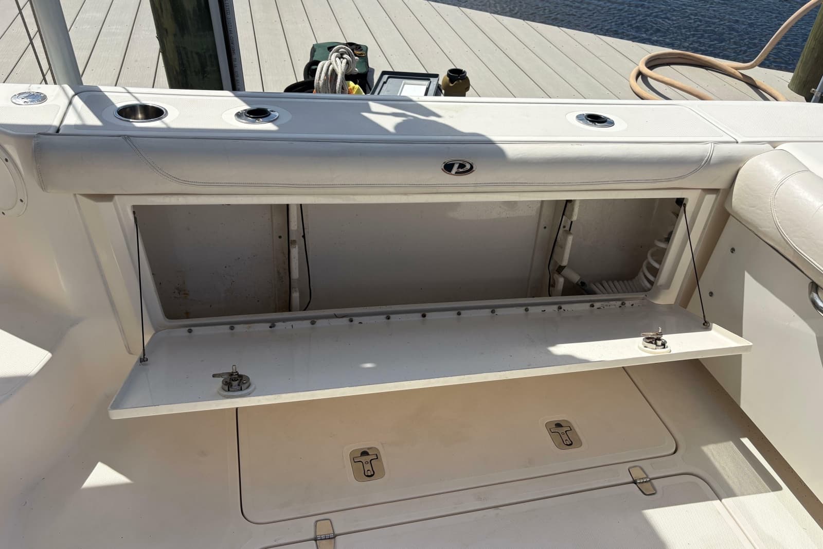 2011 Pursuit OS 375 Offshore - Photo 26