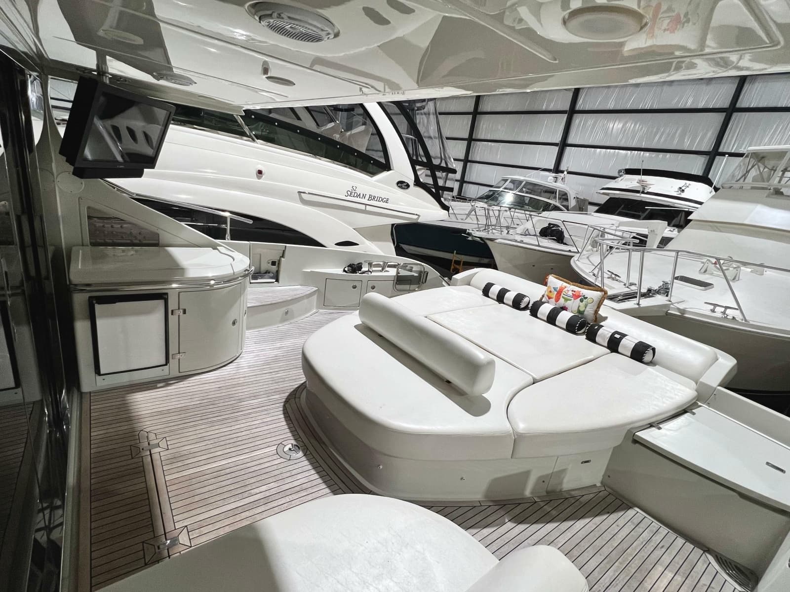 2010 Azimut 62S - Photo 11