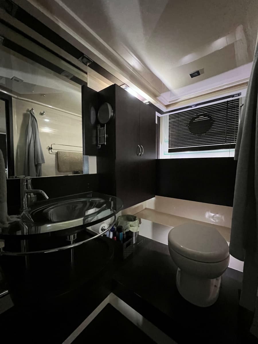 2010 Azimut 62S - Photo 33