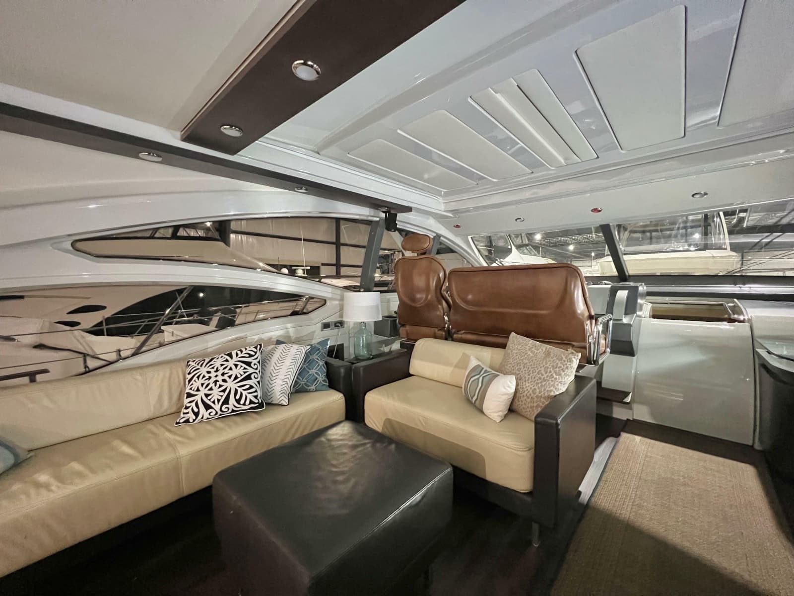 2010 Azimut 62S - Photo 15