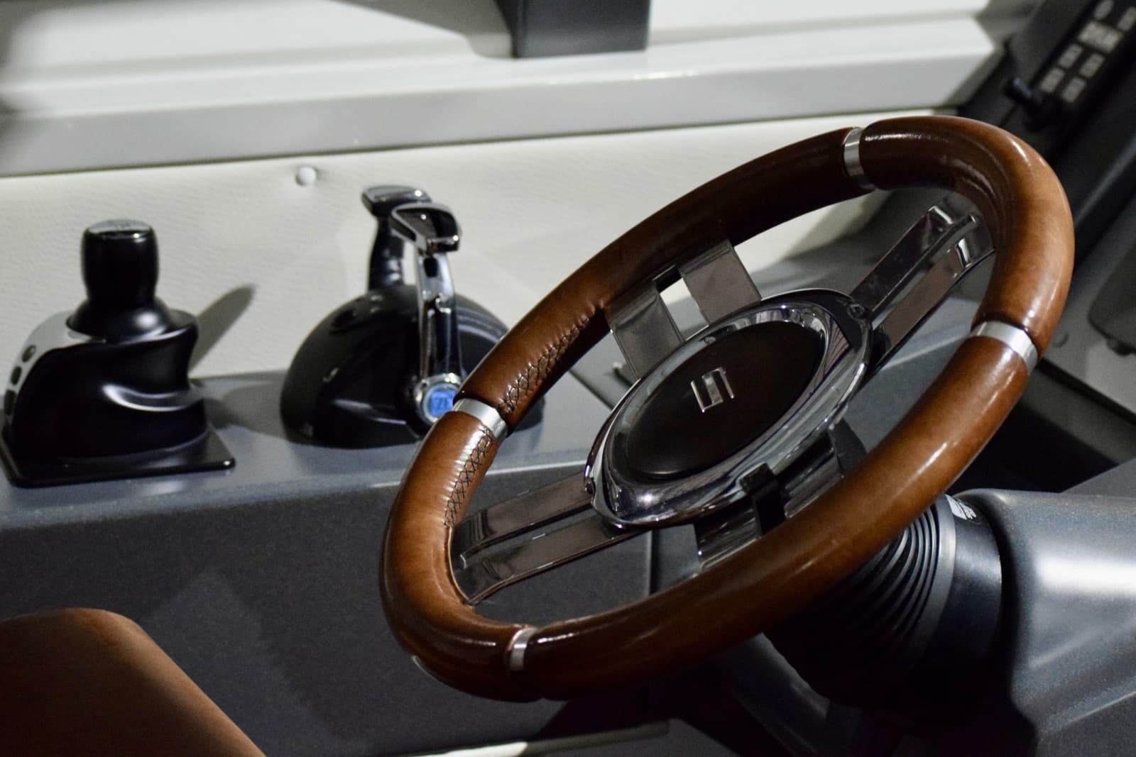 2010 Azimut 62S - Photo 17