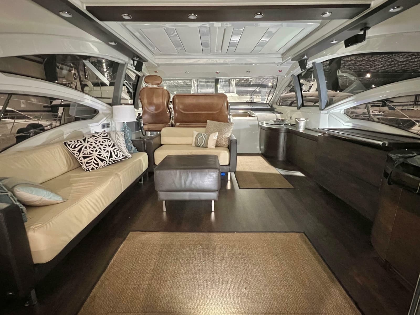 2010 Azimut 62S - Photo 13