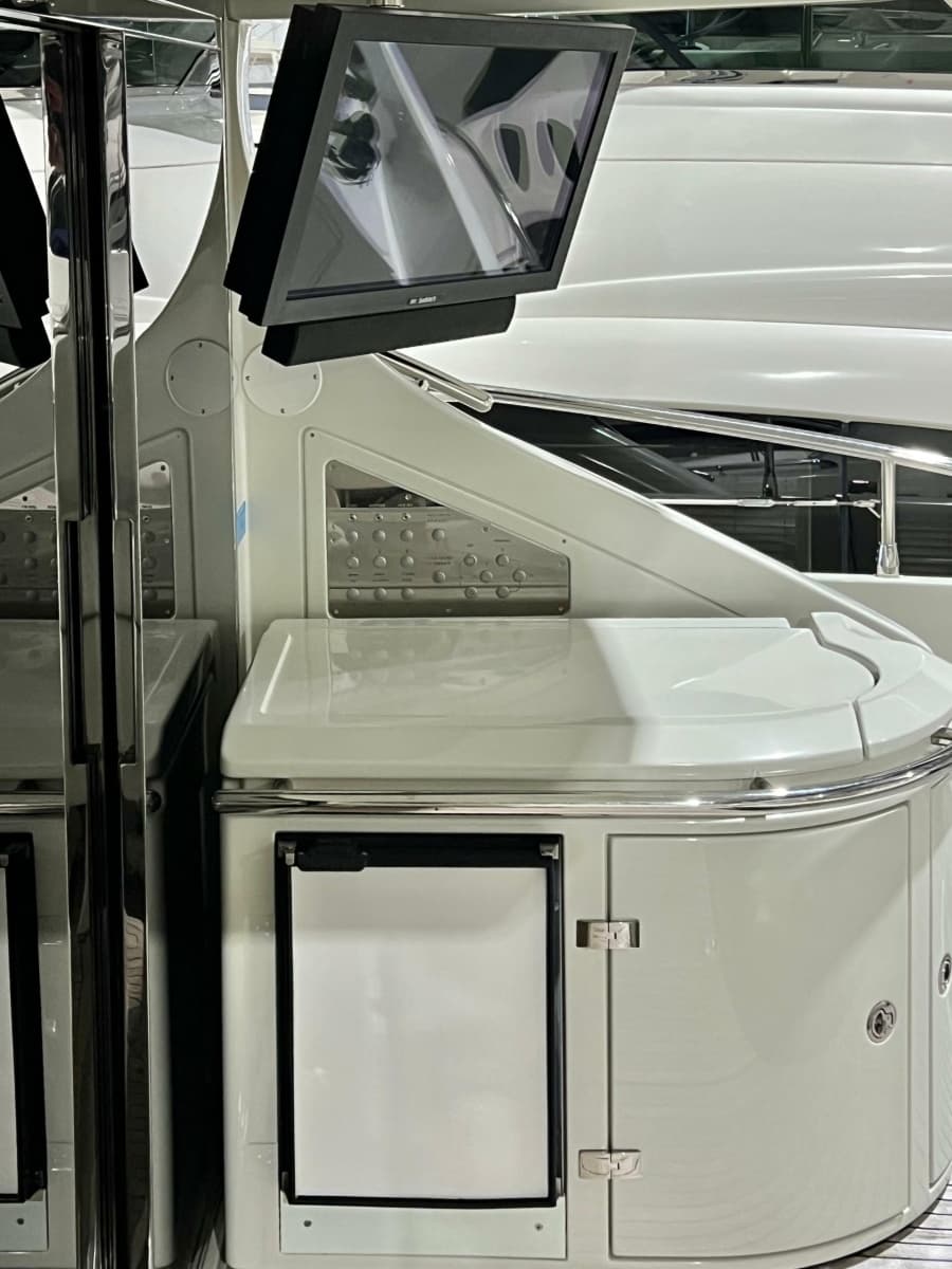 2010 Azimut 62S - Photo 12