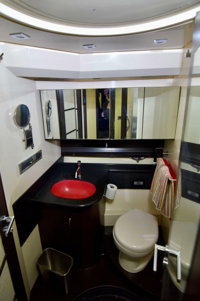 2010 Azimut 62S - Photo 40