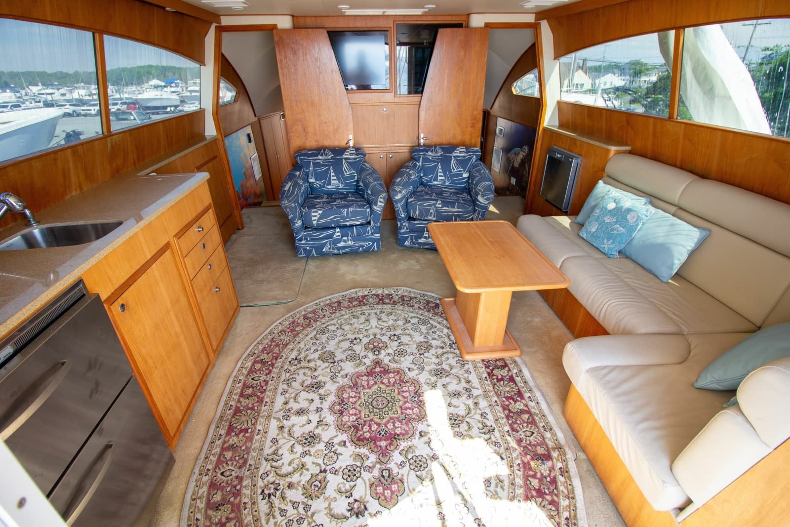 2010 Custom 50 - Photo 32