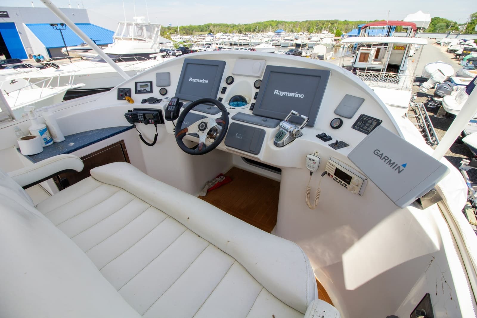 2010 Custom 50 - Photo 28