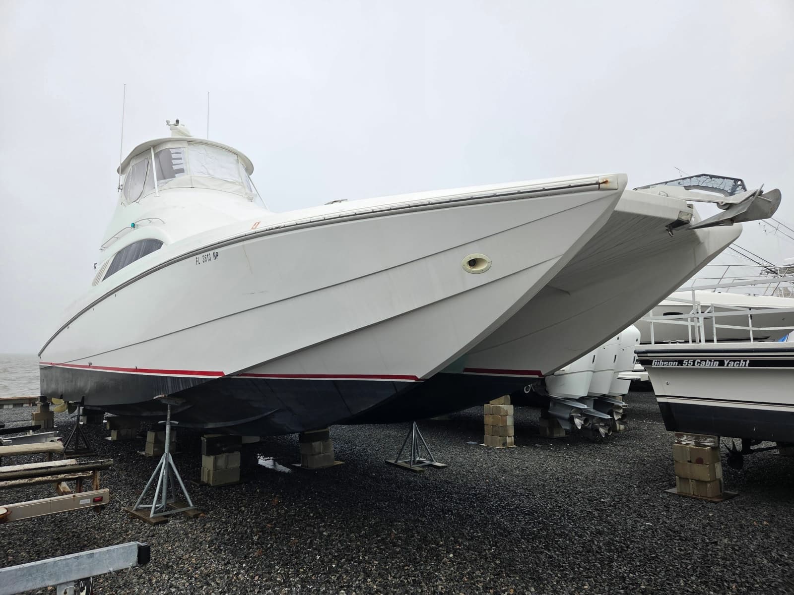 2010 Custom 50 - Photo 4