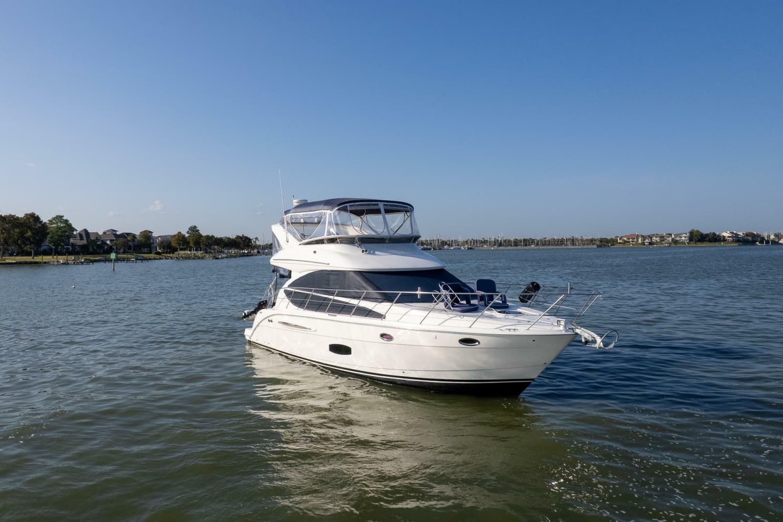 2010 Meridian 391 Sedan - Photo 3