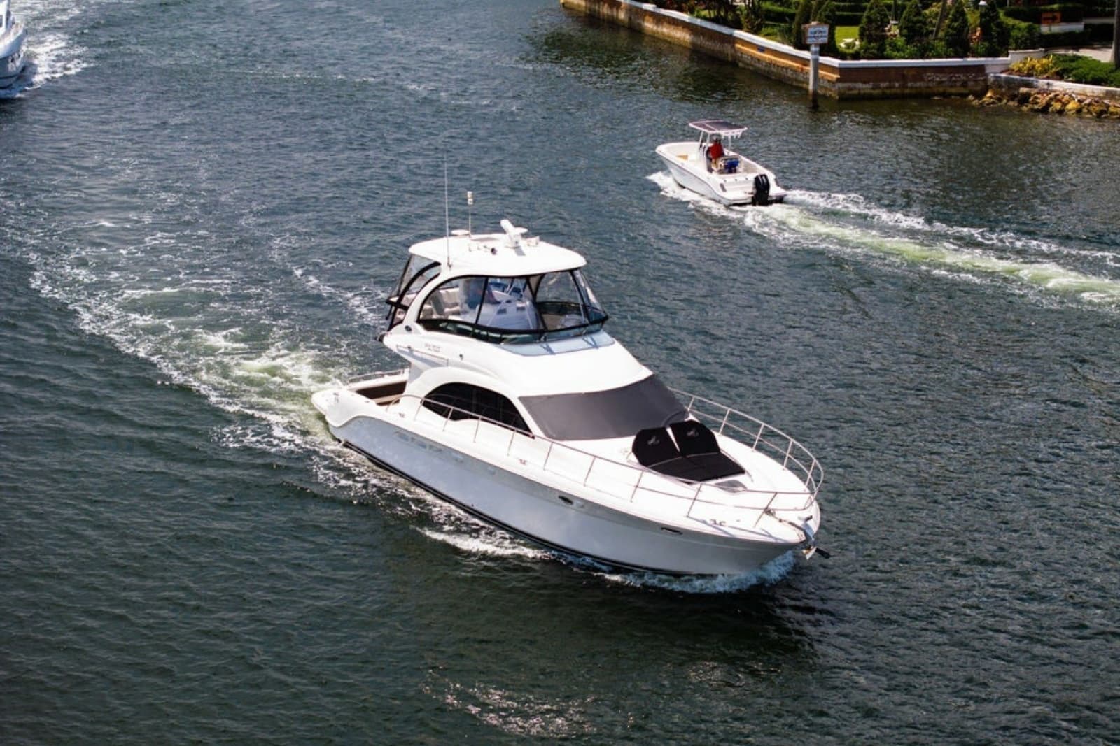 2010 Sea Ray 52 Sedan Bridge - Photo 16