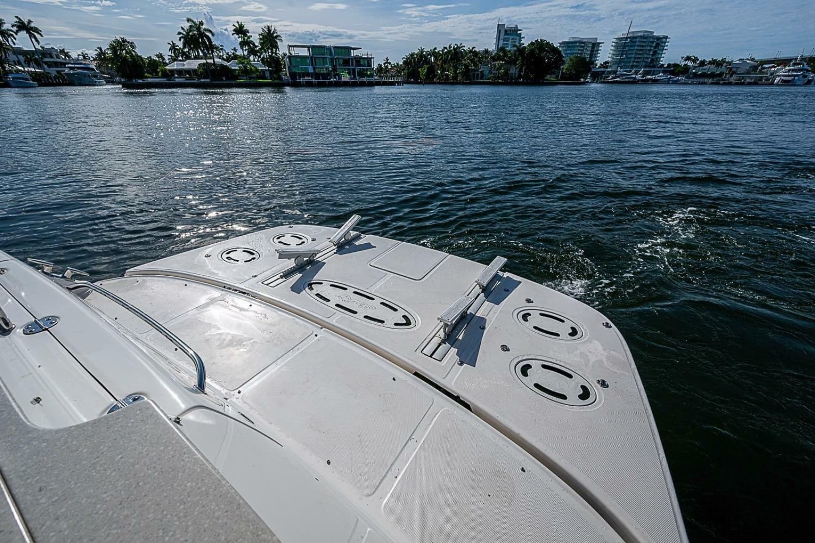 2010 Sea Ray 520 Sedan Bridge - Photo 60