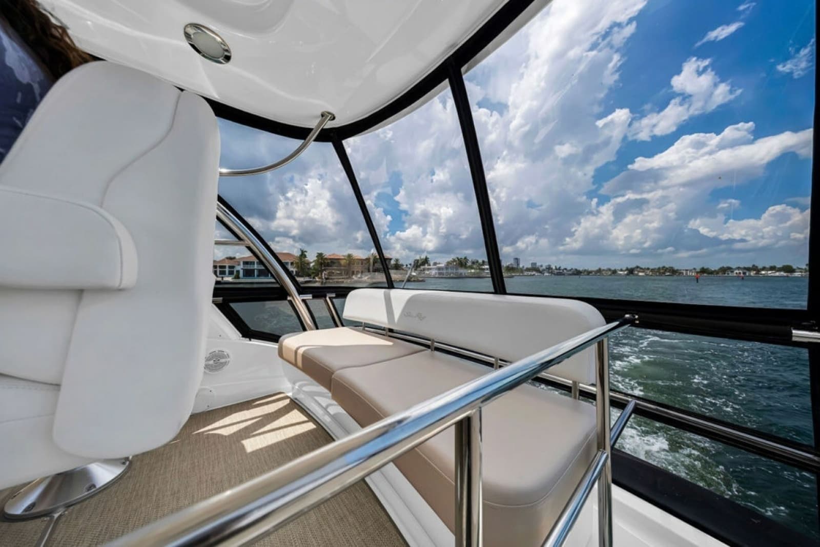 2010 Sea Ray 52 Sedan Bridge - Photo 75