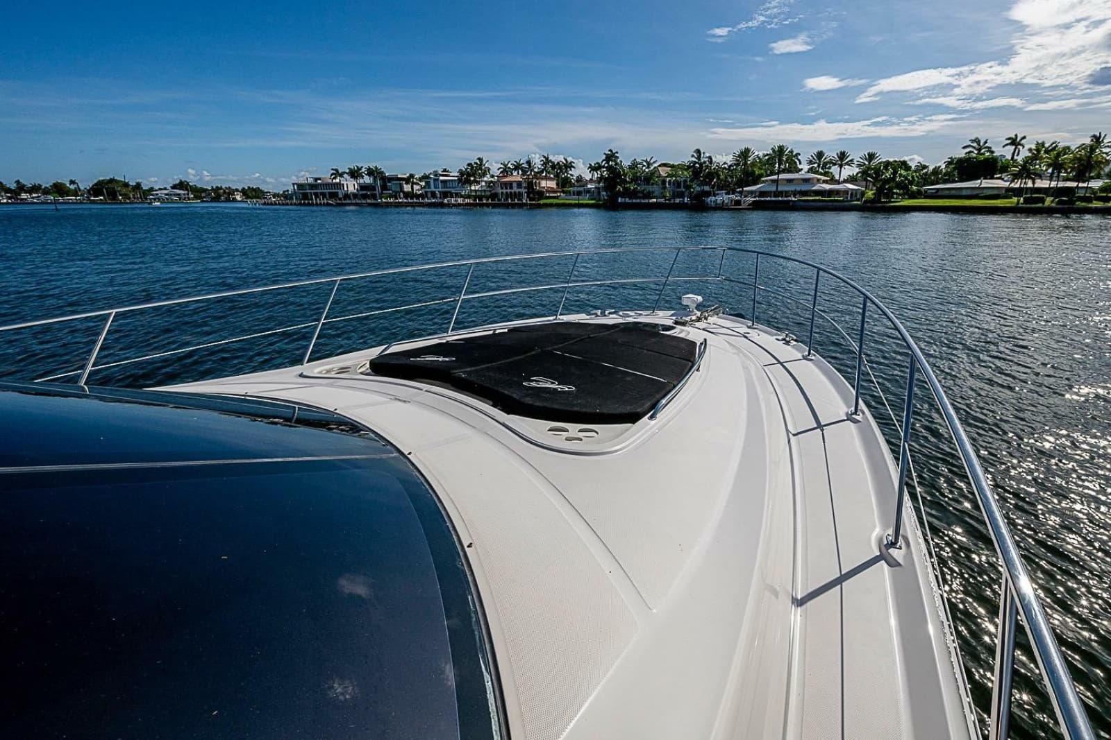 2010 Sea Ray 520 Sedan Bridge - Photo 32