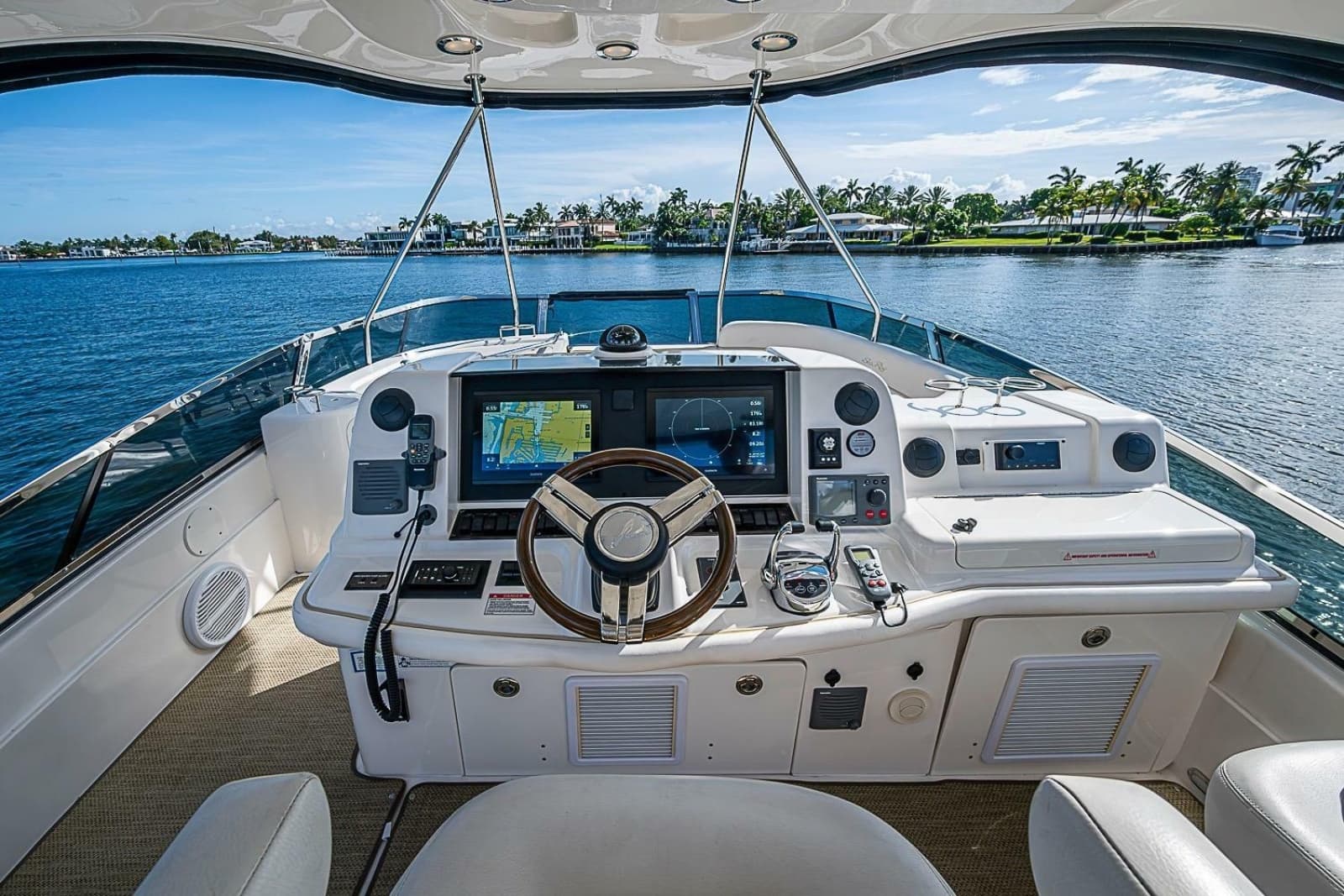 2010 Sea Ray 520 Sedan Bridge - Photo 35