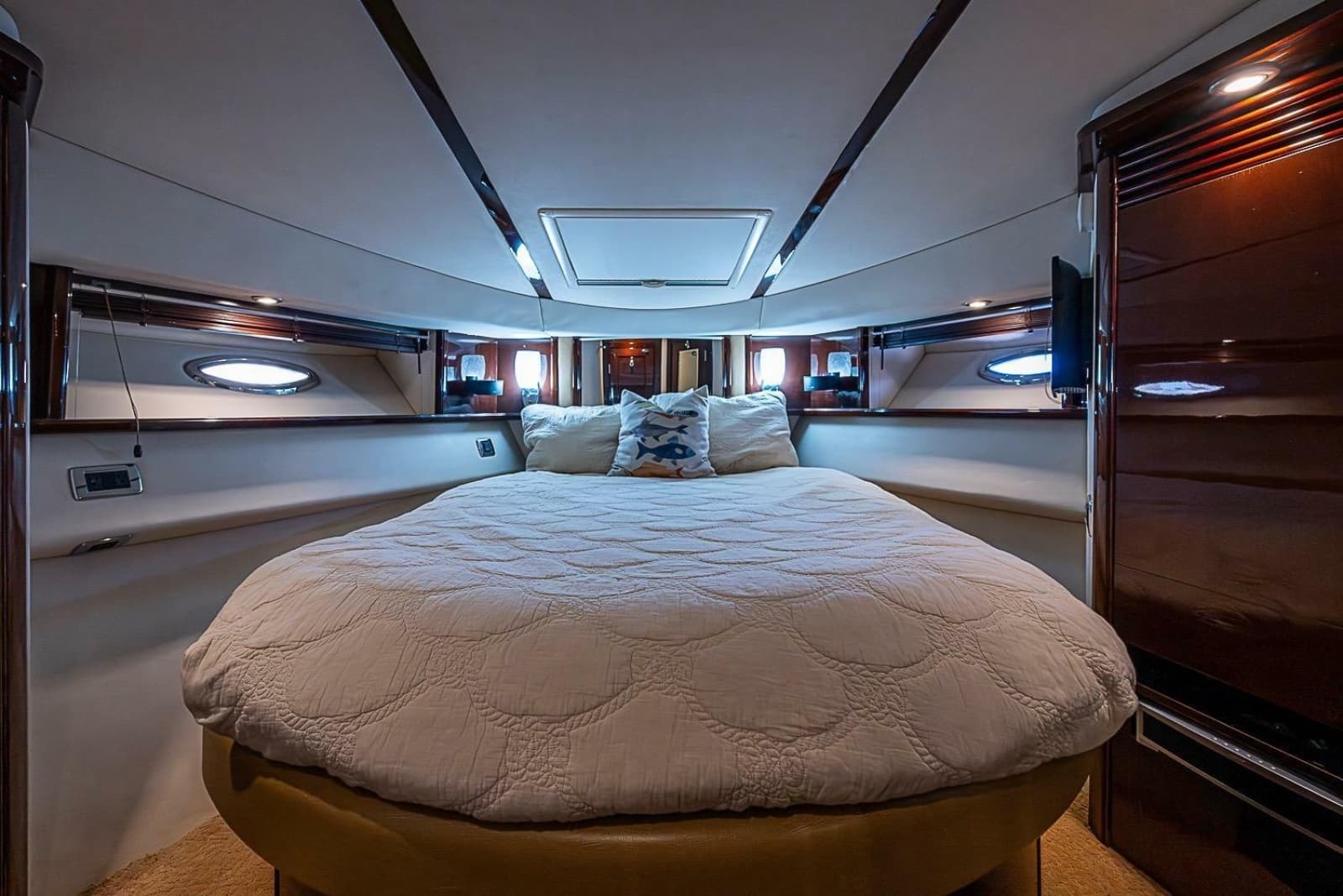 2010 Sea Ray 520 Sedan Bridge - Photo 51