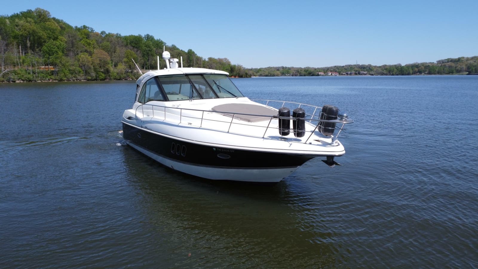 2009 Cruisers Yachts 420 Sports Coupe - Photo 14