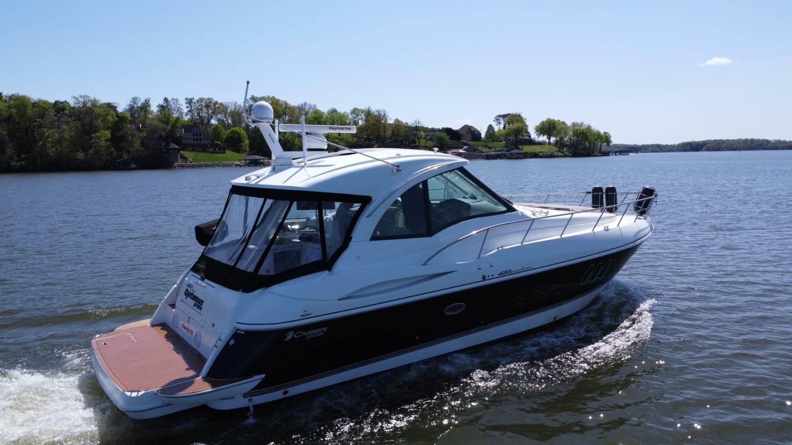2009 Cruisers Yachts 420 Sports Coupe - Photo 15