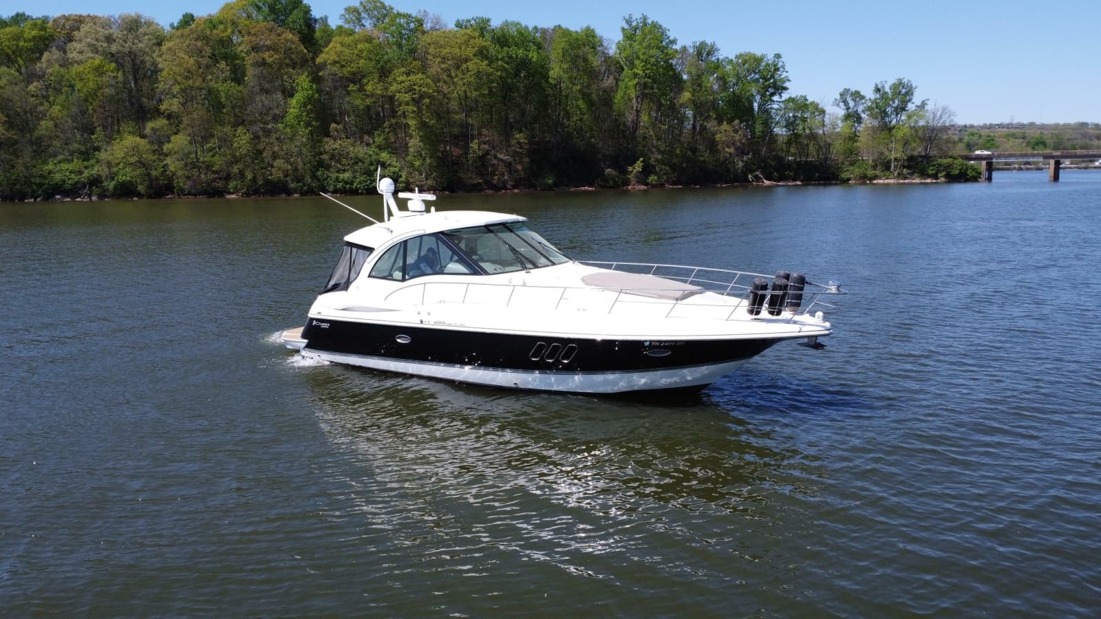 2009 Cruisers Yachts 420 Sports Coupe - Photo 16
