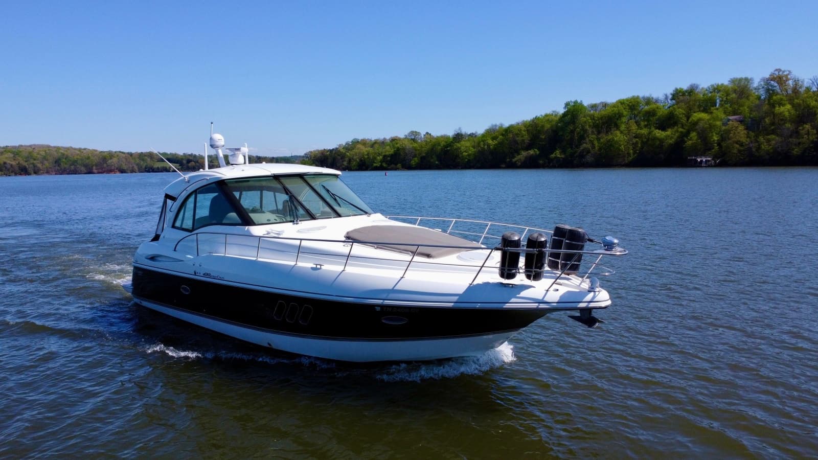 2009 Cruisers Yachts 420 Sports Coupe - Photo 5