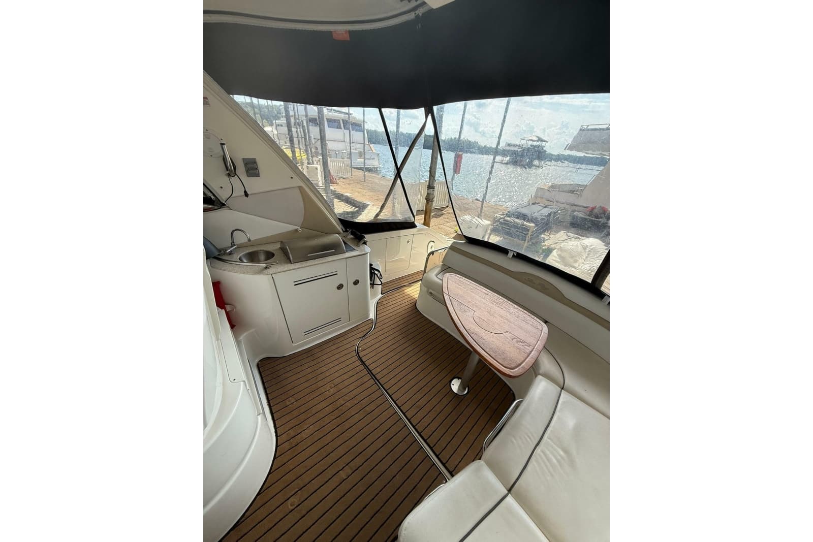 2009 Sea Ray Sundancer 350 - Photo 22