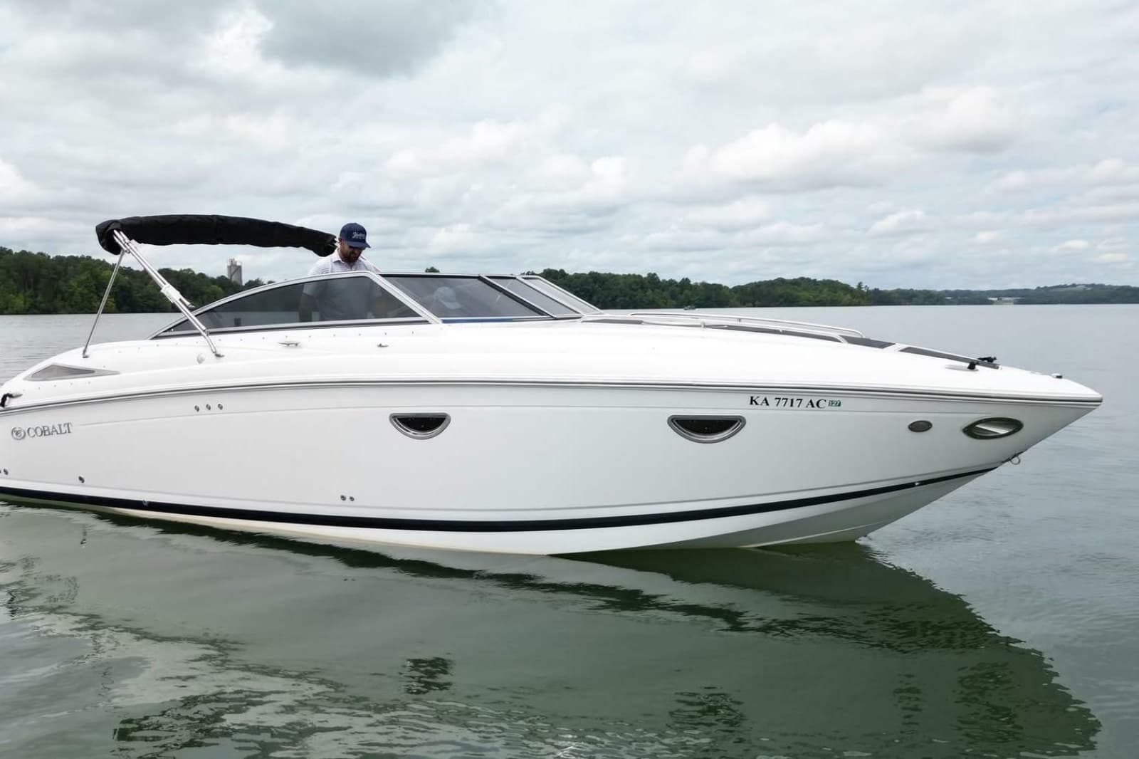 2008 Cobalt 303 - Photo 3