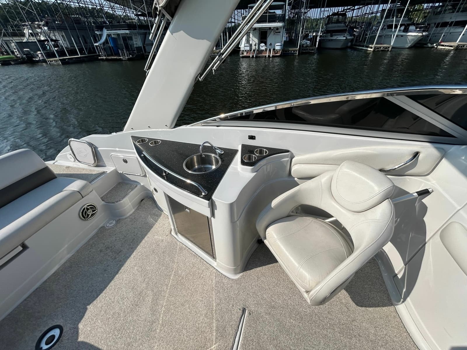 2008 Crownline 300 LS - Photo 24