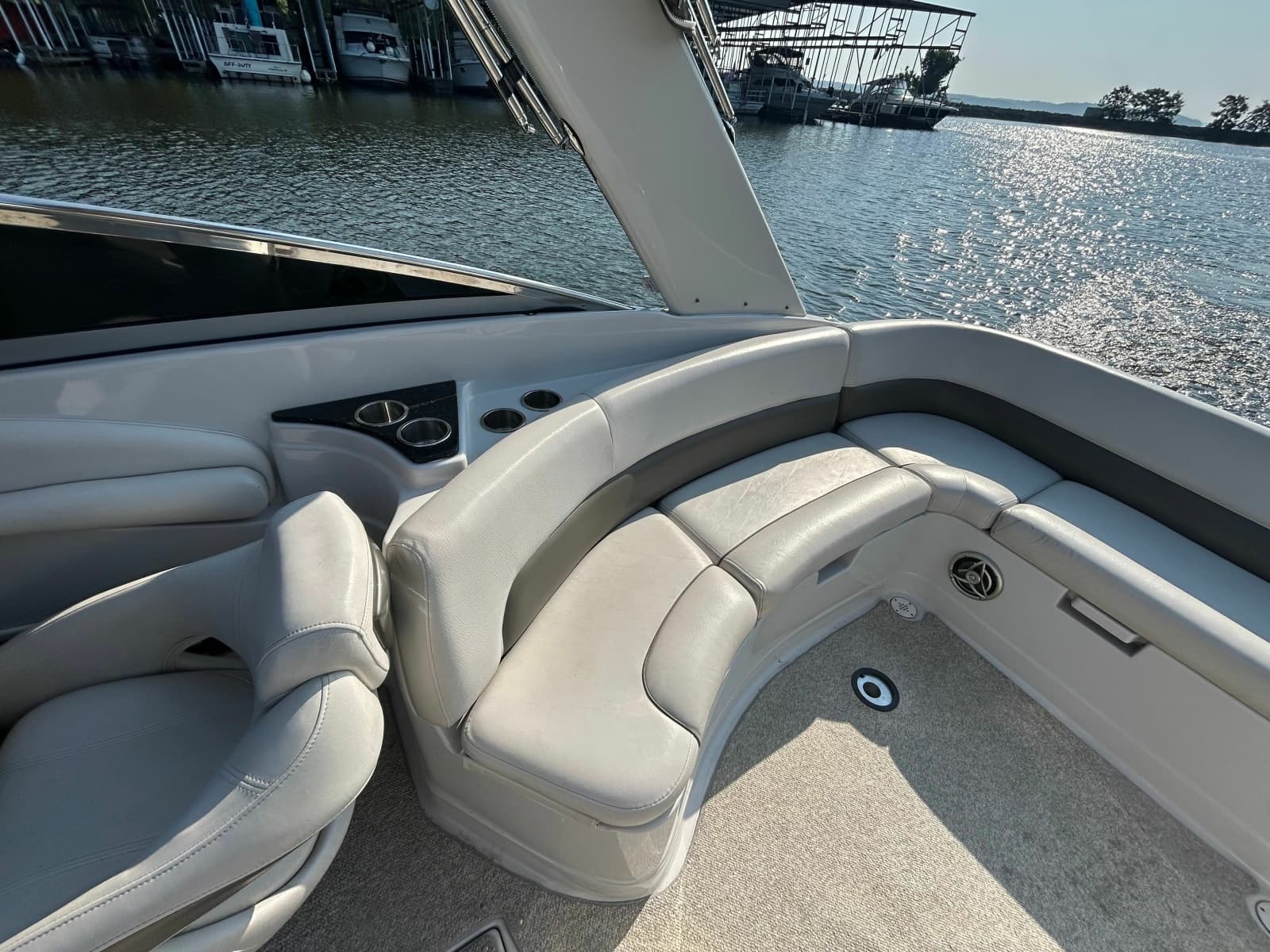 2008 Crownline 300 LS - Photo 26
