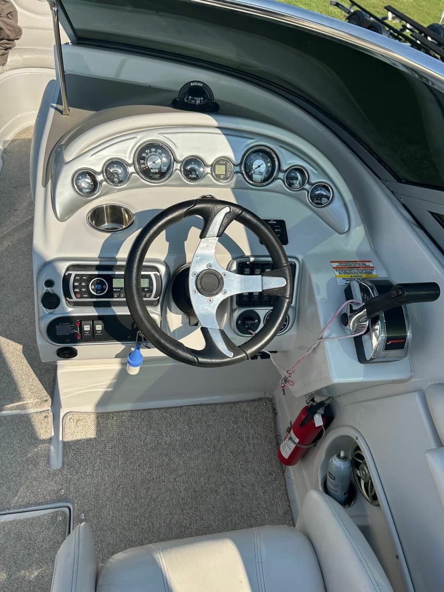 2008 Crownline 300 LS - Photo 32