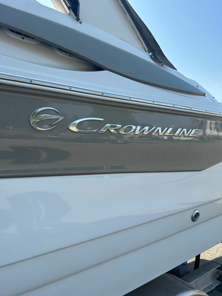 2008 Crownline 300 LS - Photo 11