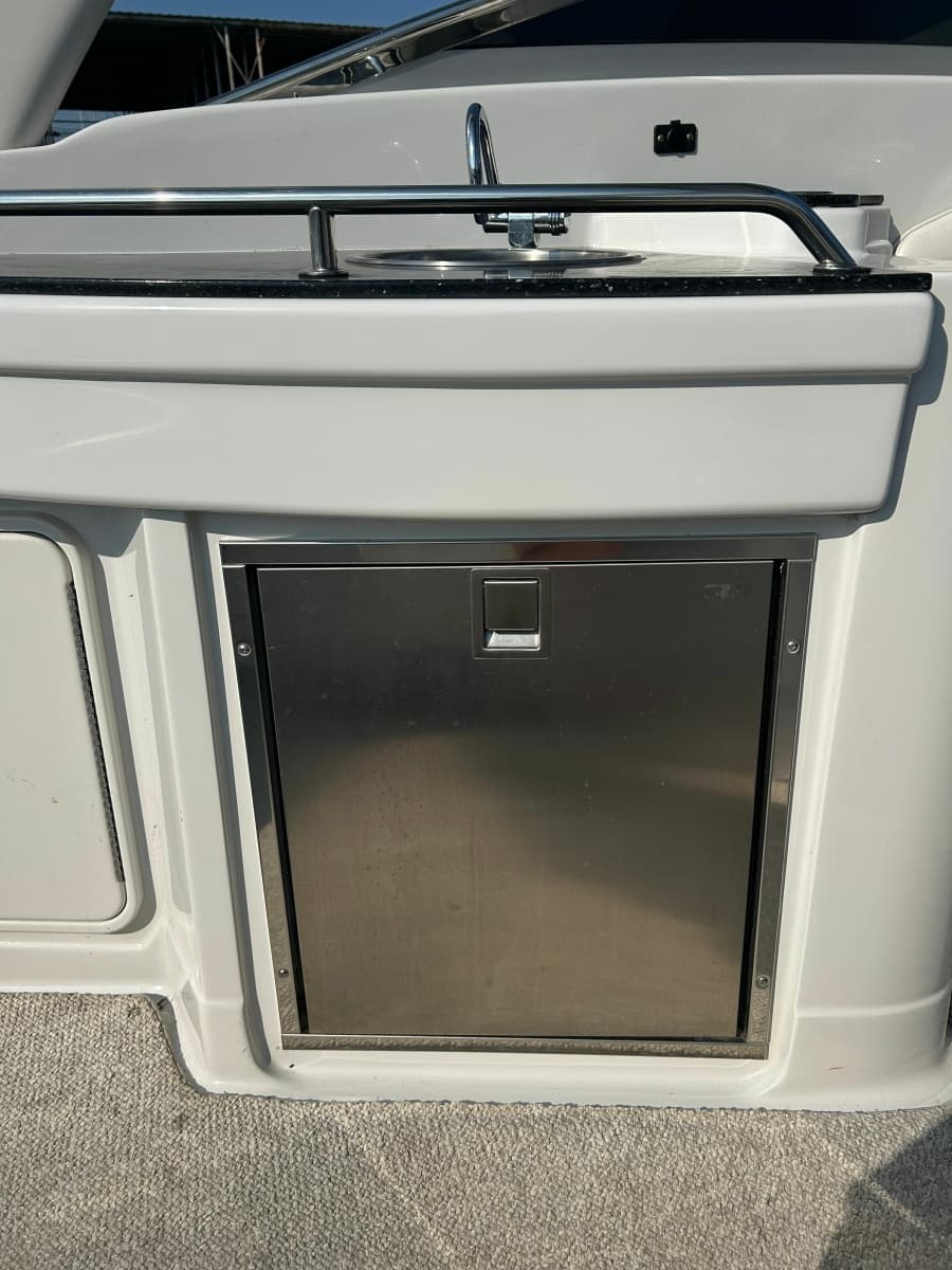 2008 Crownline 300 LS - Photo 31