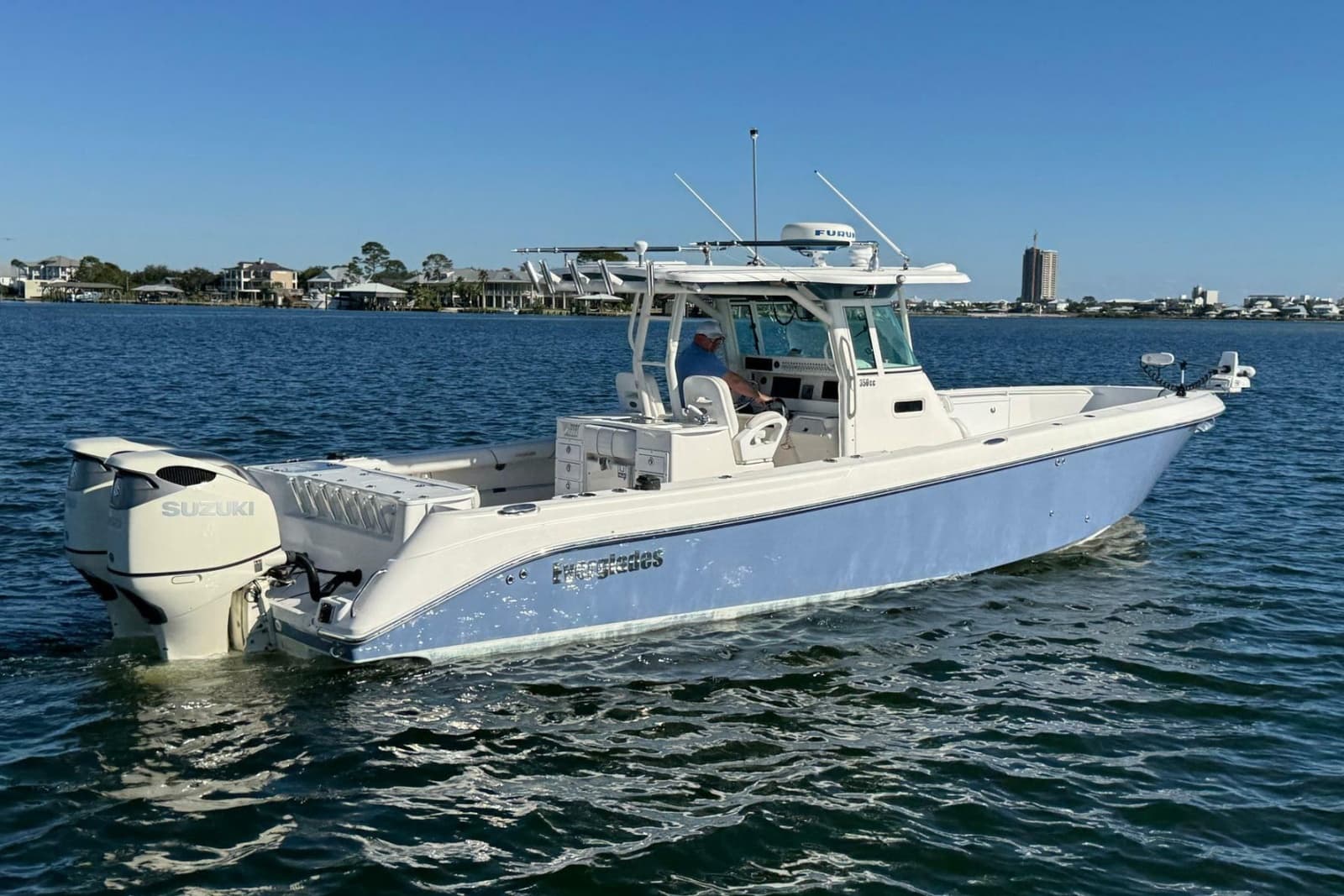 2008 Everglades 350 Center Console - Photo 8