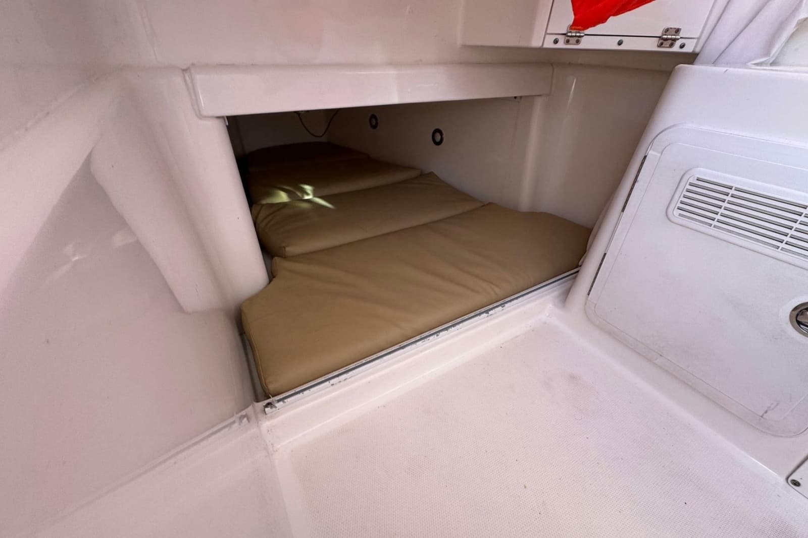 2008 Everglades 350 Center Console - Photo 22
