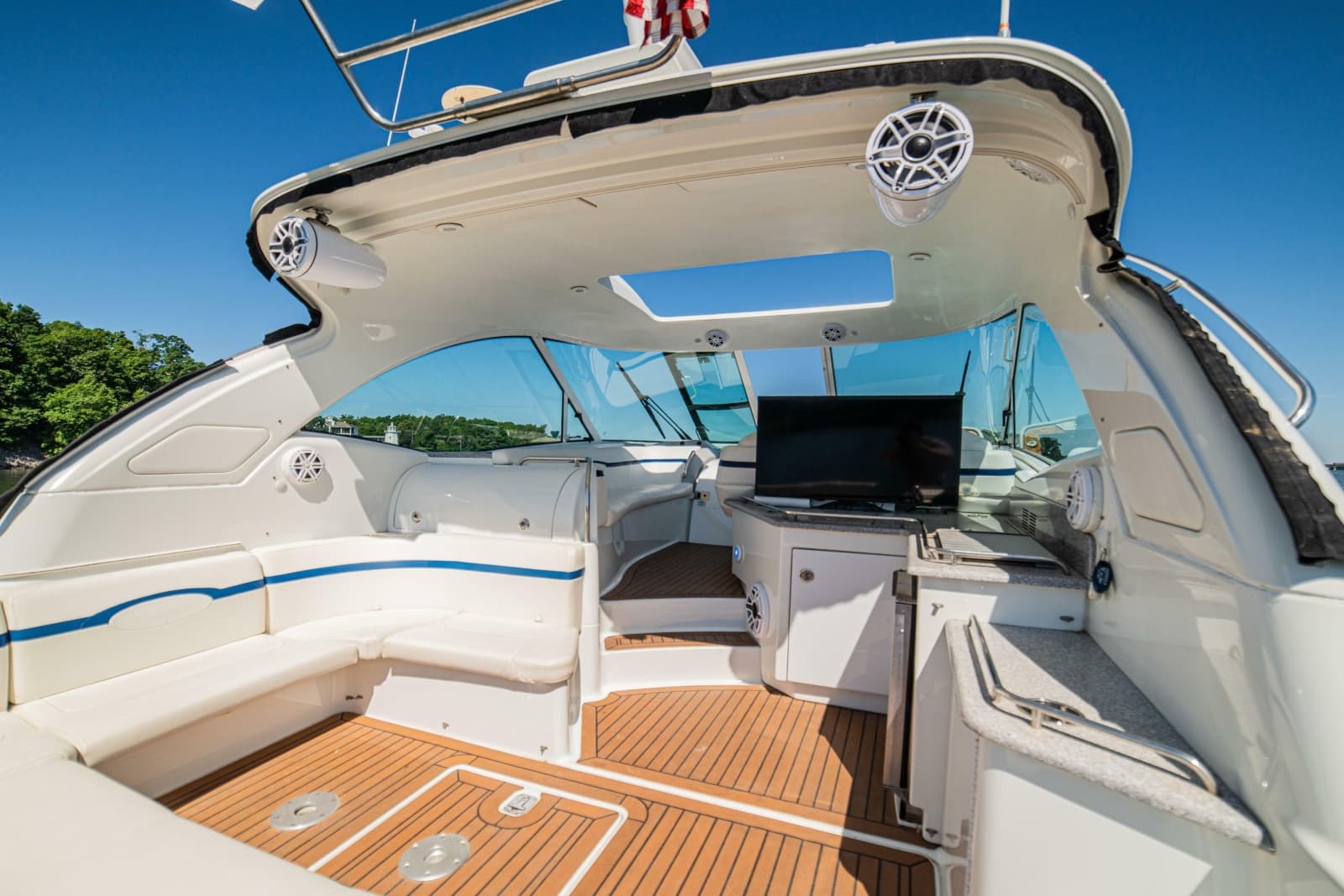 2008 Formula 45 Yacht - Photo 34