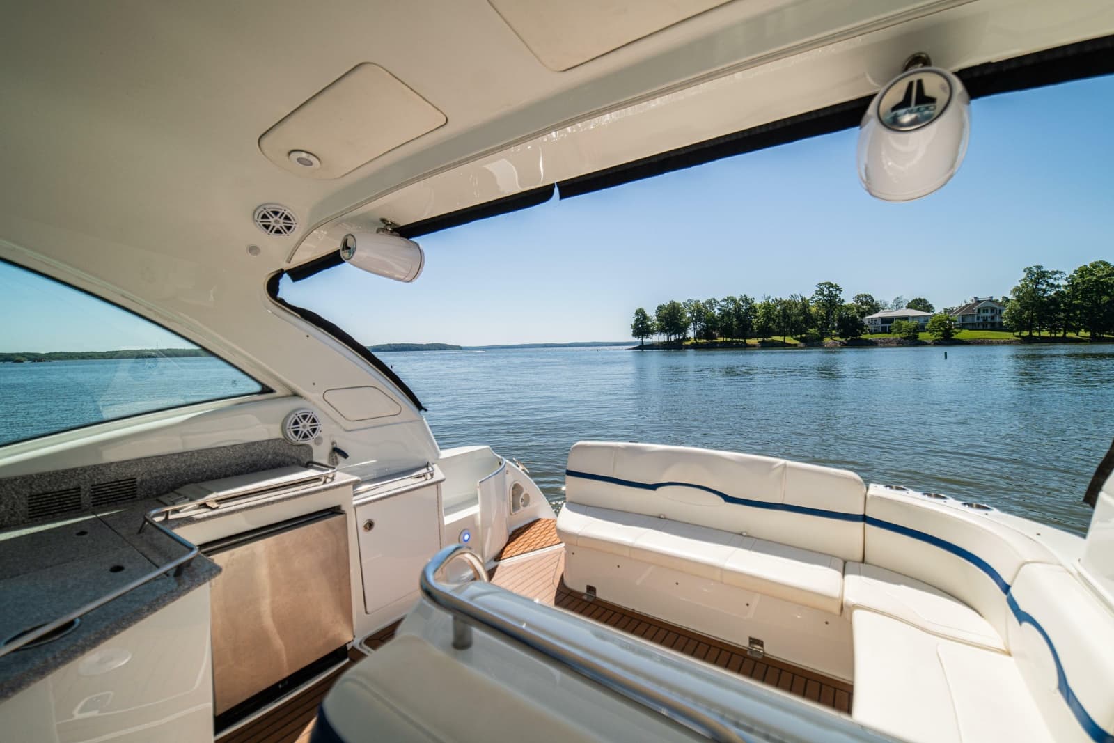 2008 Formula 45 Yacht - Photo 32