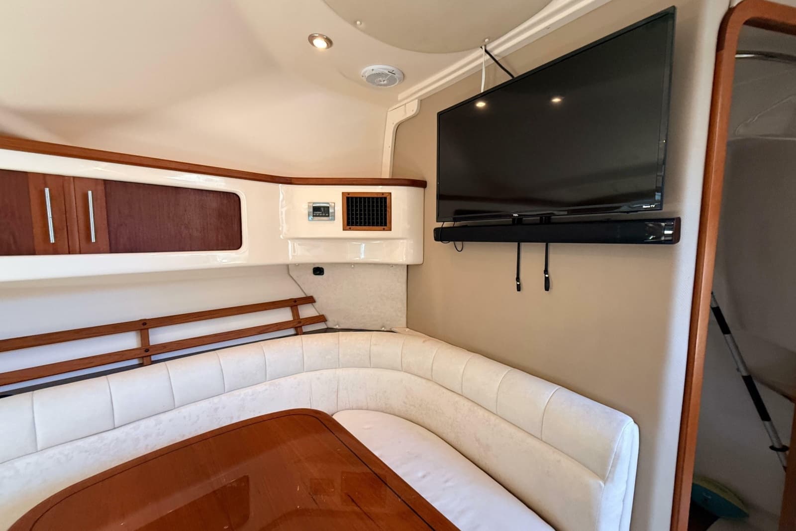 2008 Grady-White Express 360 - Photo 18