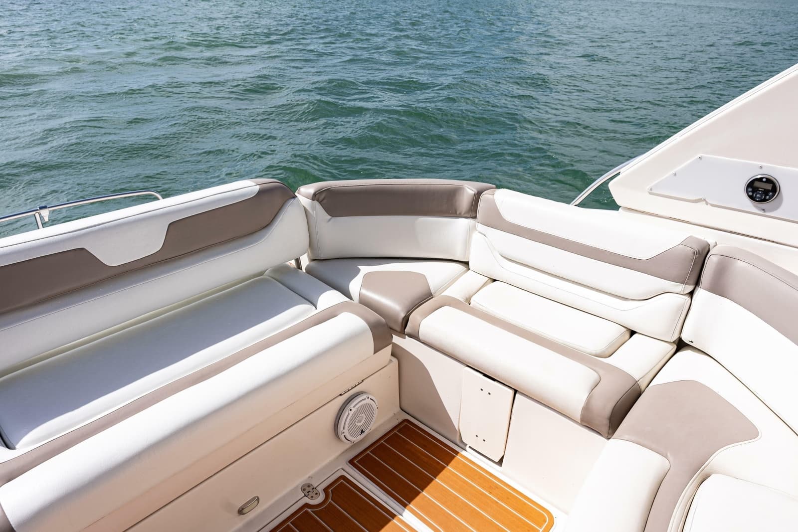 2008 Monterey 400 Sport Yacht - Photo 21