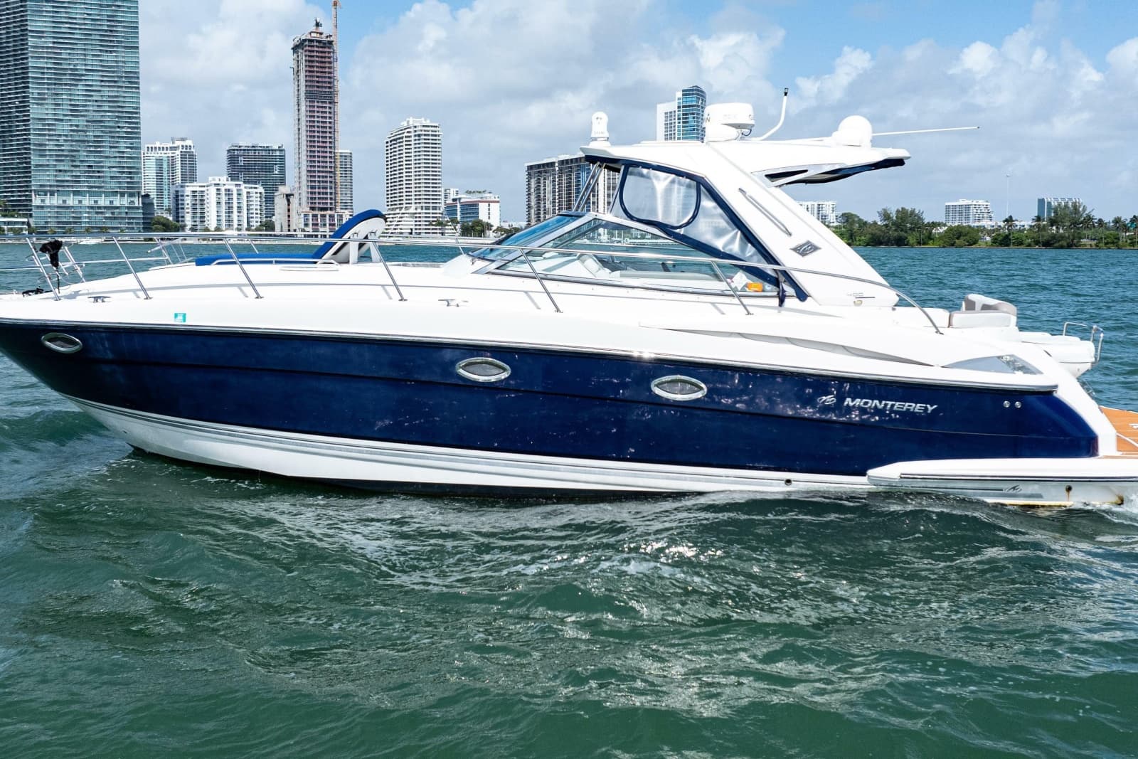 2008 Monterey 400 Sport Yacht - Photo 3