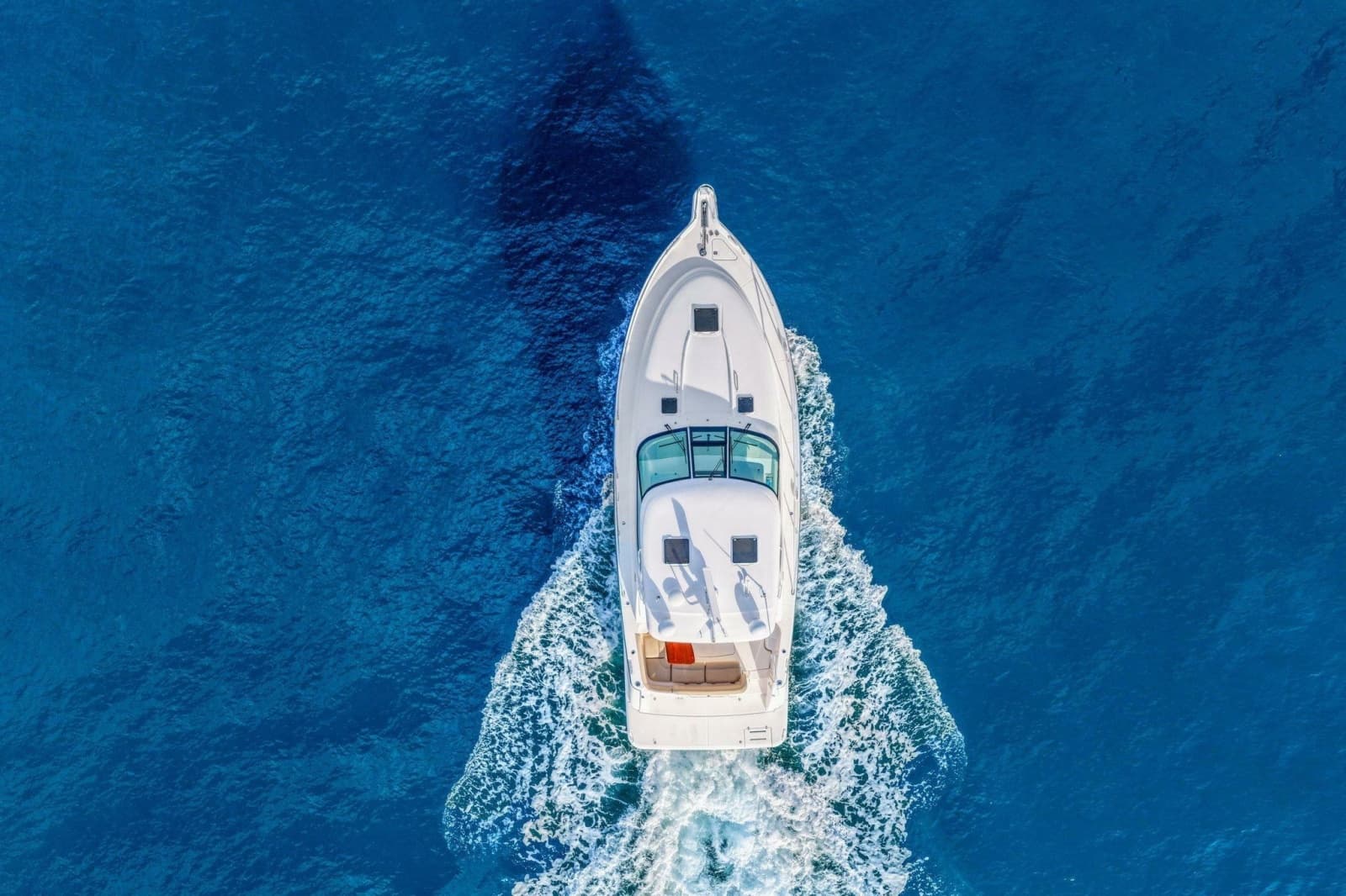 2008 Tiara Yachts 4300 Sovran - Photo 11