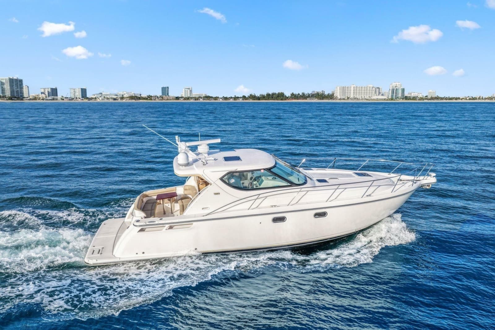 2008 Tiara Yachts 4300 Sovran - Photo 1