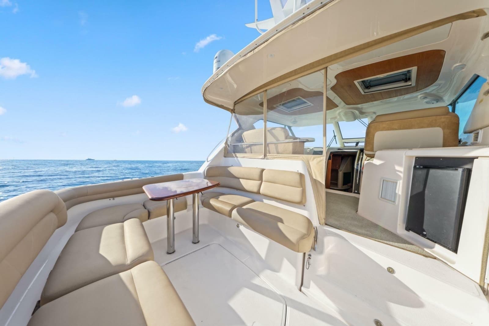 2008 Tiara Yachts 4300 Sovran - Photo 18